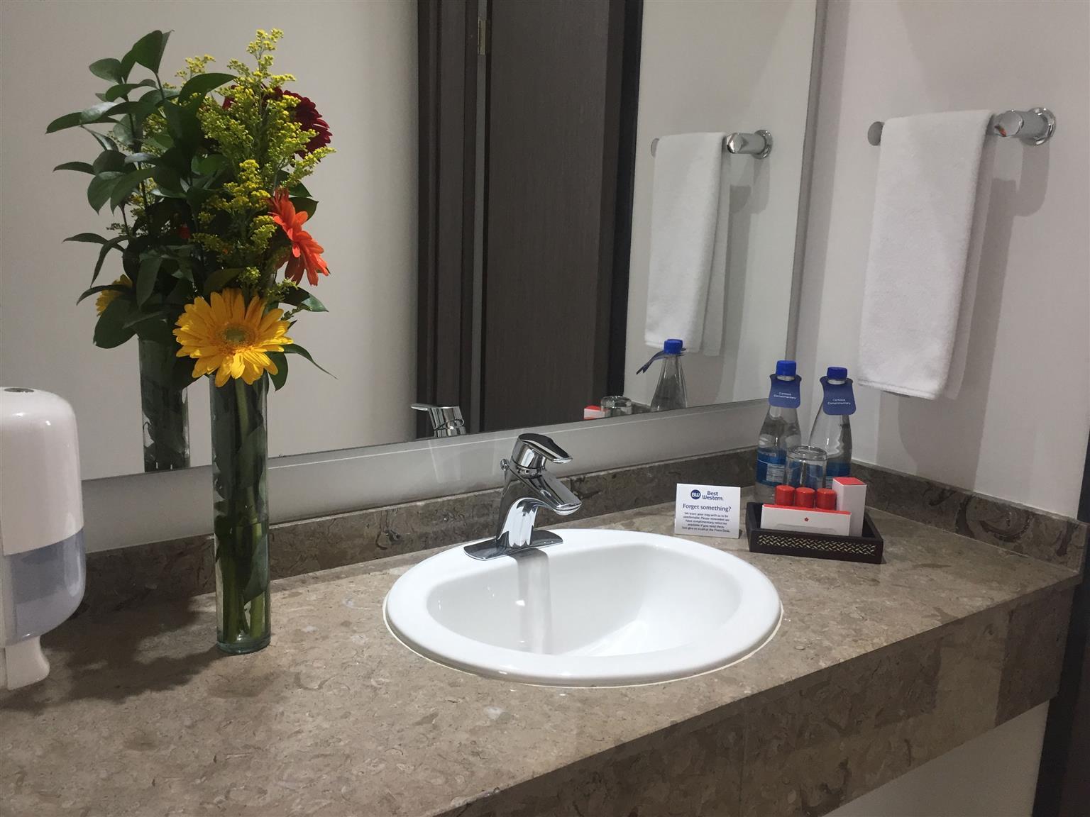 Best Western Calleja Suites Bogotá Zewnętrze zdjęcie